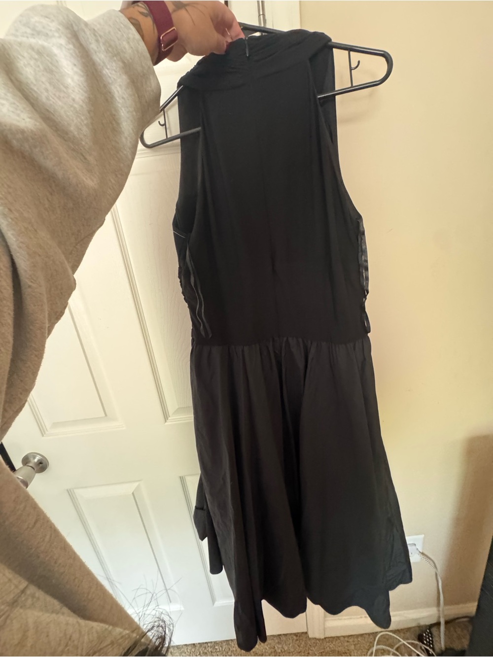 Jessica Howard Black One-Shoulder Cocktail Dress with Rhinestone Accent - Picture 2 of 4